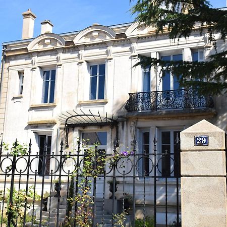 Hotel Clochi-Clocha Montbrison Exterior foto